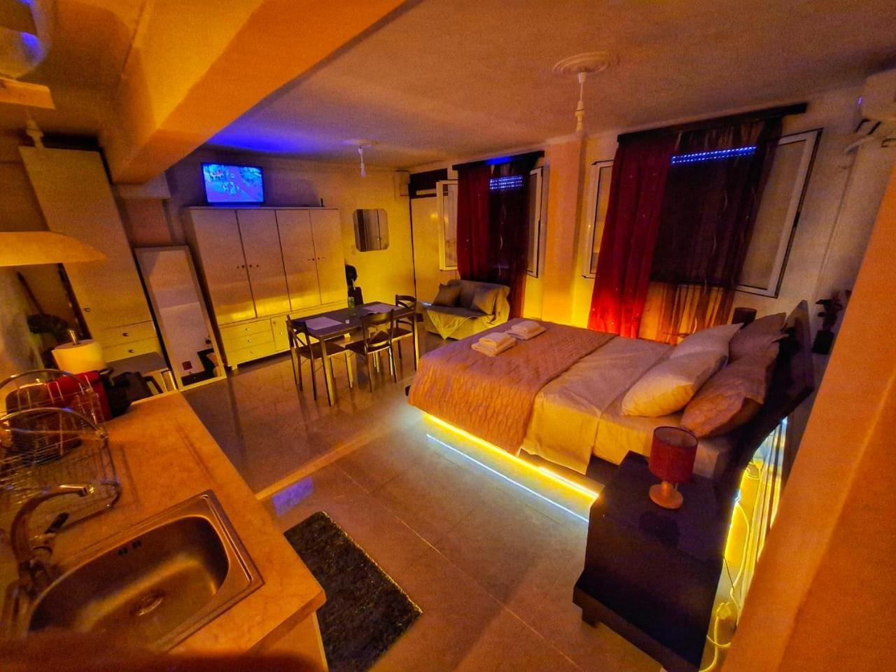 Acropolis Echoes Apartment Atenas Exterior foto